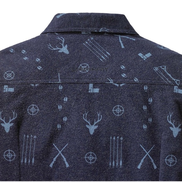 • [Legendary Whitetails] Thick Flannel • - Picture 16 of 16